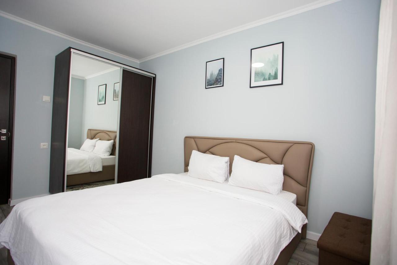 Apartamento Apartament Curat Si Confortabil Str. Ismail 86 In Centrul Chisinaului Exterior foto